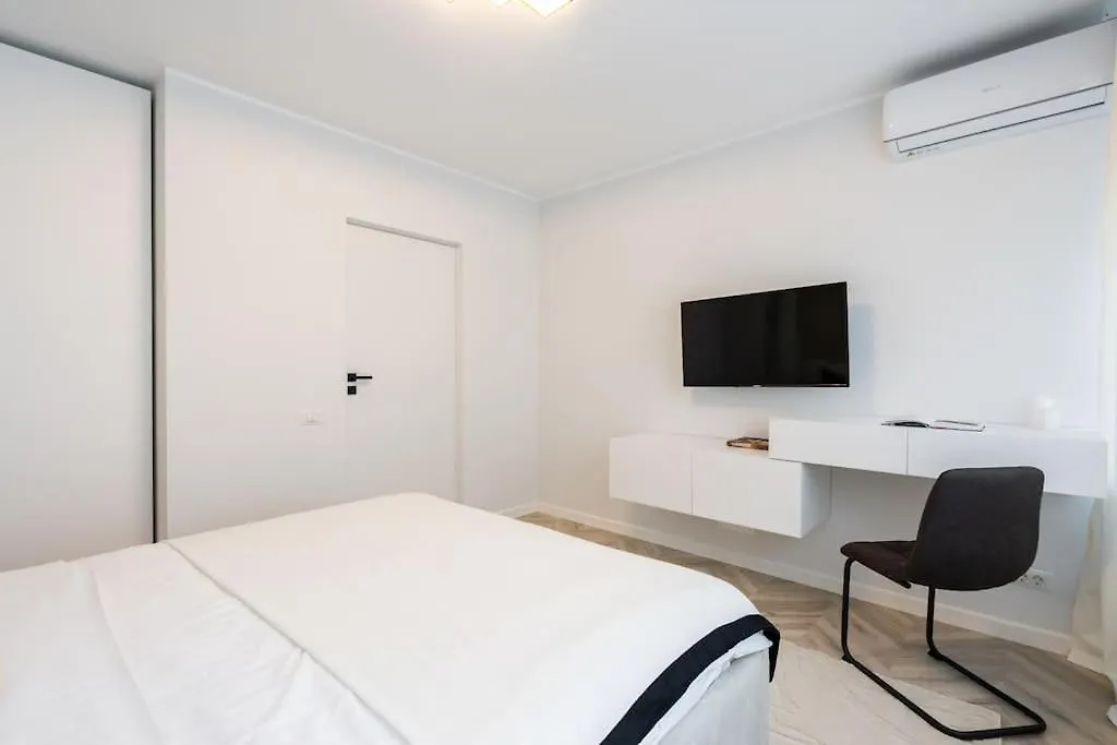 Mellow - Calea Victoriei - 2Br Luxury Apartment Bucharest Romania