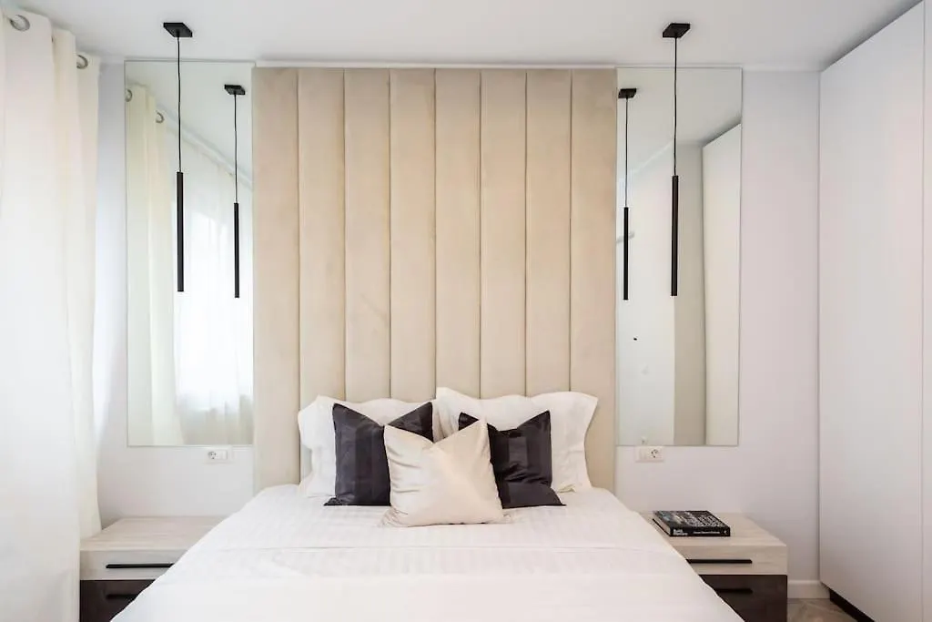 Mellow - Calea Victoriei - 2Br Luxury Apartment Bucharest 0*,  Romania